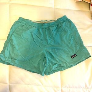 small patagonia shorts great condition